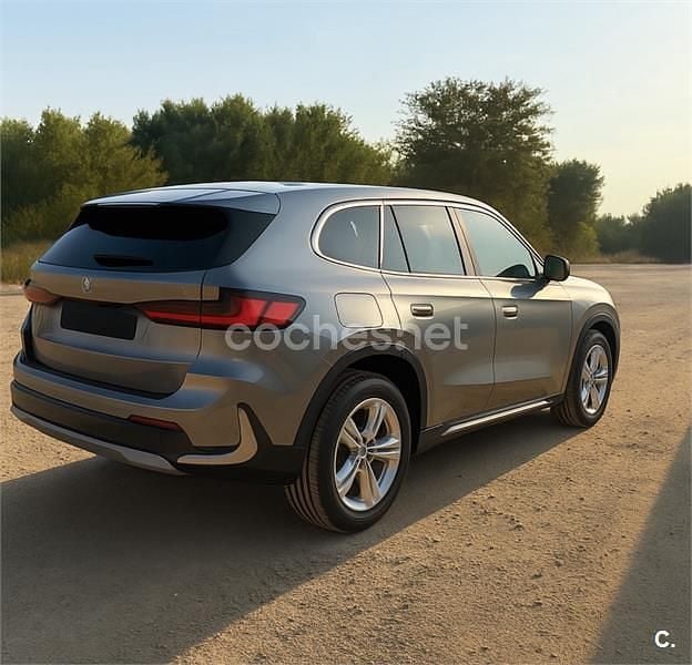 Gris / plata Usado 2023 BMW X1 SUV | 36.900 € (Precio justo) - Imagen 1/1