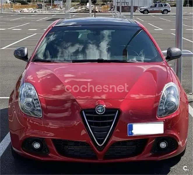 Usado Alfa Romeo Giulietta Quadrifoglio Verde 240 CV (176 kW) 2015 Rojo Utilitario
