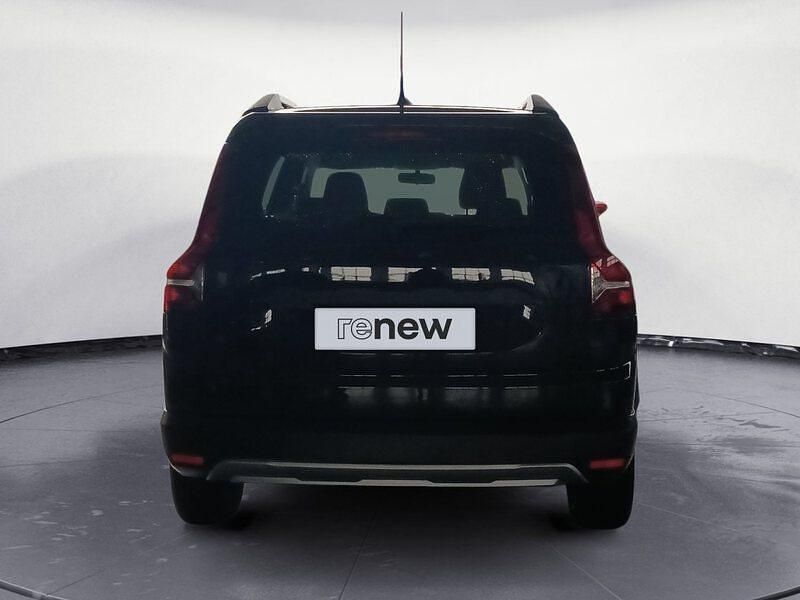 Usado Dacia Jogger Essentiel 100 CV (73 kW) 2022 Negro Monovolumen