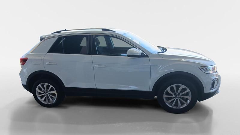 Usado VW T-Roc Life 115 CV (84 kW) 2023 Blanco SUV