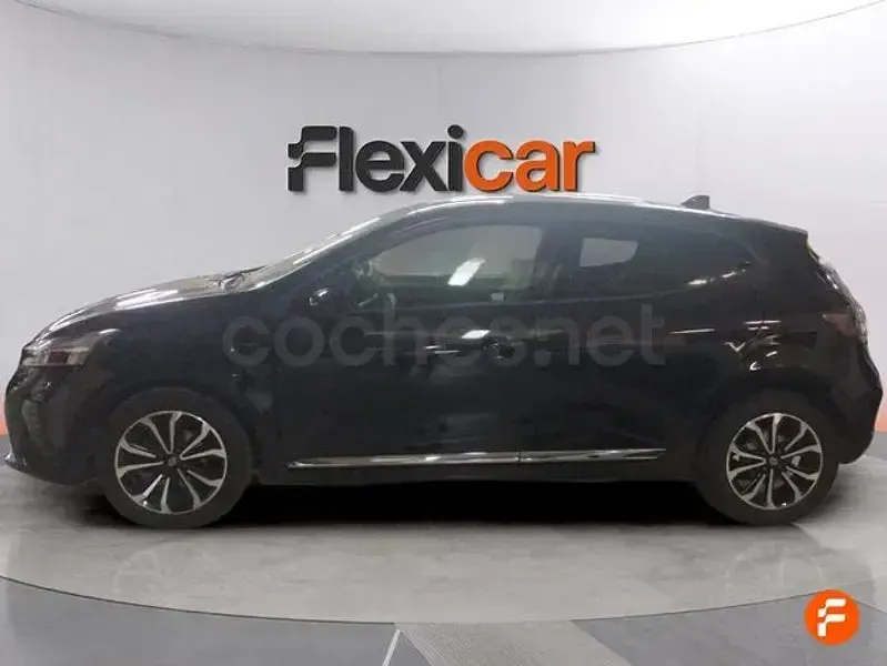 Usado Renault Clio V Techno 90 CV (66 kW) 2025 Negro Berlina