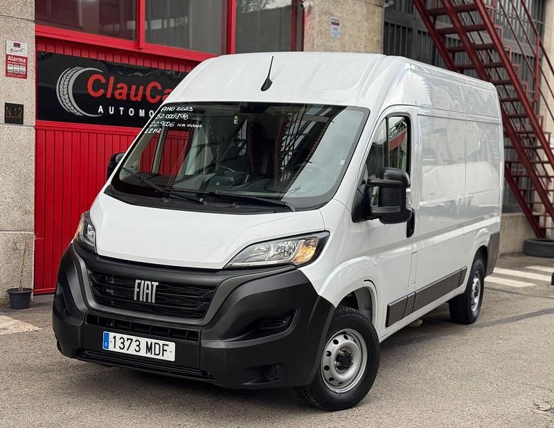 Usado Fiat Ducato 140 CV (102 kW) 2023 Blanco Van
