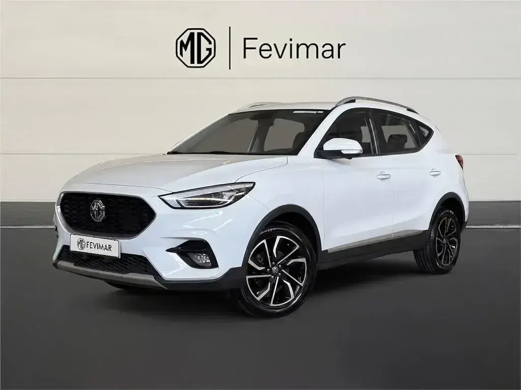 Usado MG ZS Luxury 111 CV (81 kW) 2025 Blanco SUV