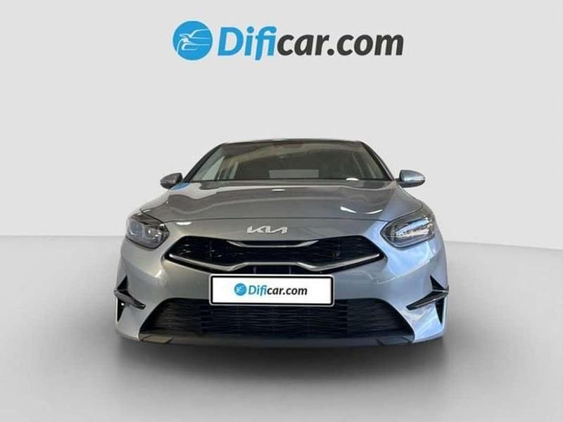 Usado Kia Ceed 162 CV (119 kW) 2023 Plateado Utilitario
