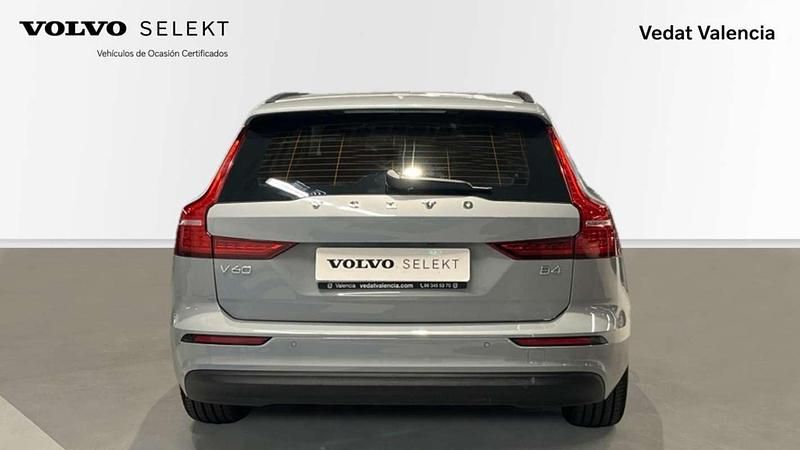 Ny Volvo V60 Core 197 HK (144 kW) 2025 Stationcar