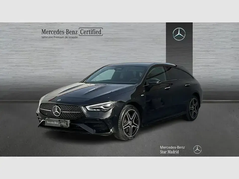 Occasion Mercedes CLA250e Shooting Brake AMG line 218 PK (160 kW) 2025 Stationwagen