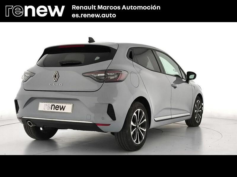 Usado Renault Clio V Techno 100 CV (73 kW) 2025 Gris Berlina