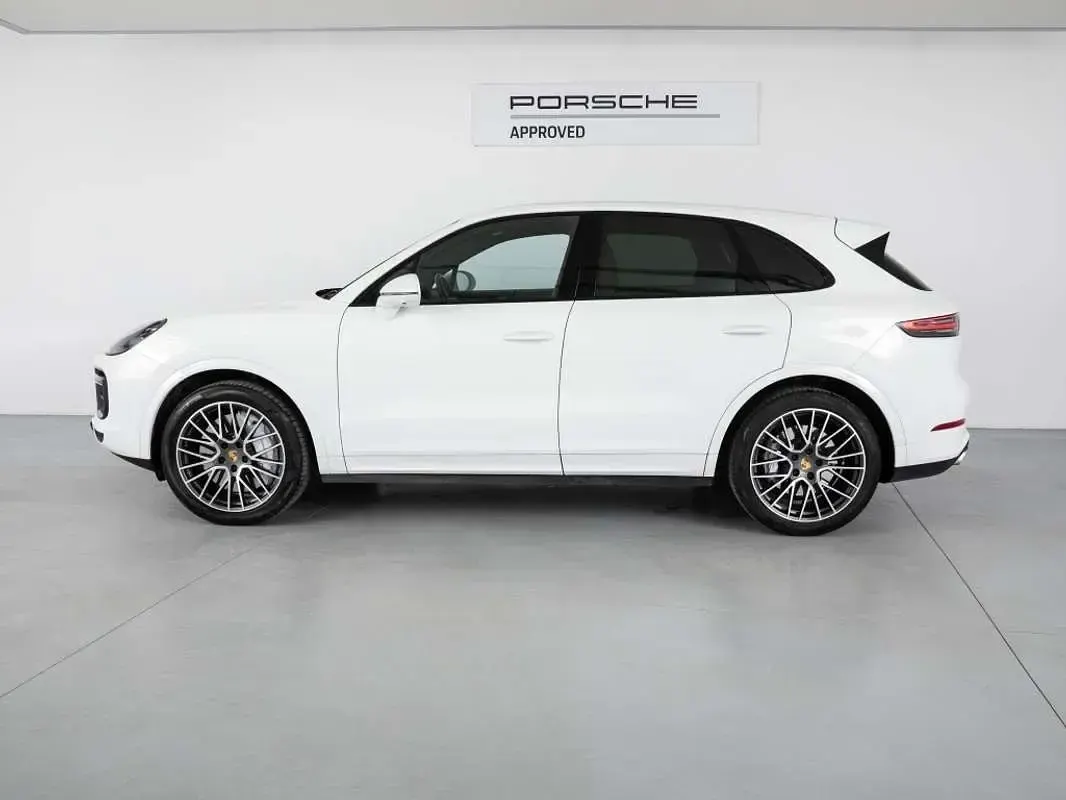 Usado Porsche Cayenne 549 CV (403 kW) 2018 Blanco SUV