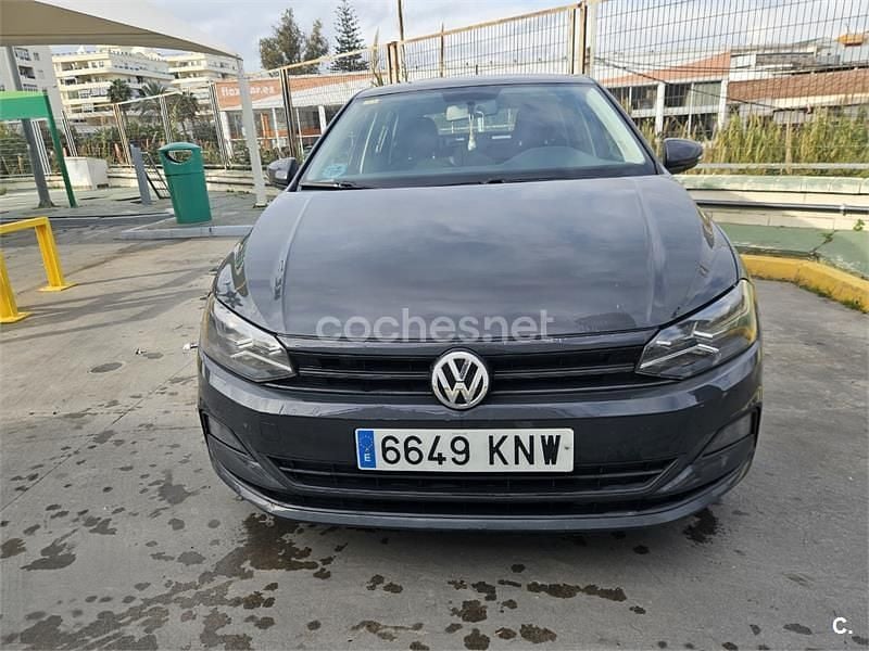 Gris / plata Usado 2018 VW Polo Advance Berlina | 9500 € (Super precio) - Imagen 1/4