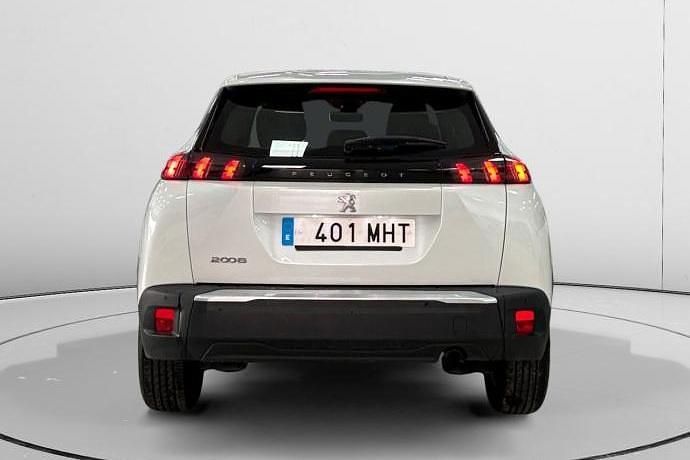 Usado Peugeot 2008 Active 101 CV (74 kW) 2023 SUV