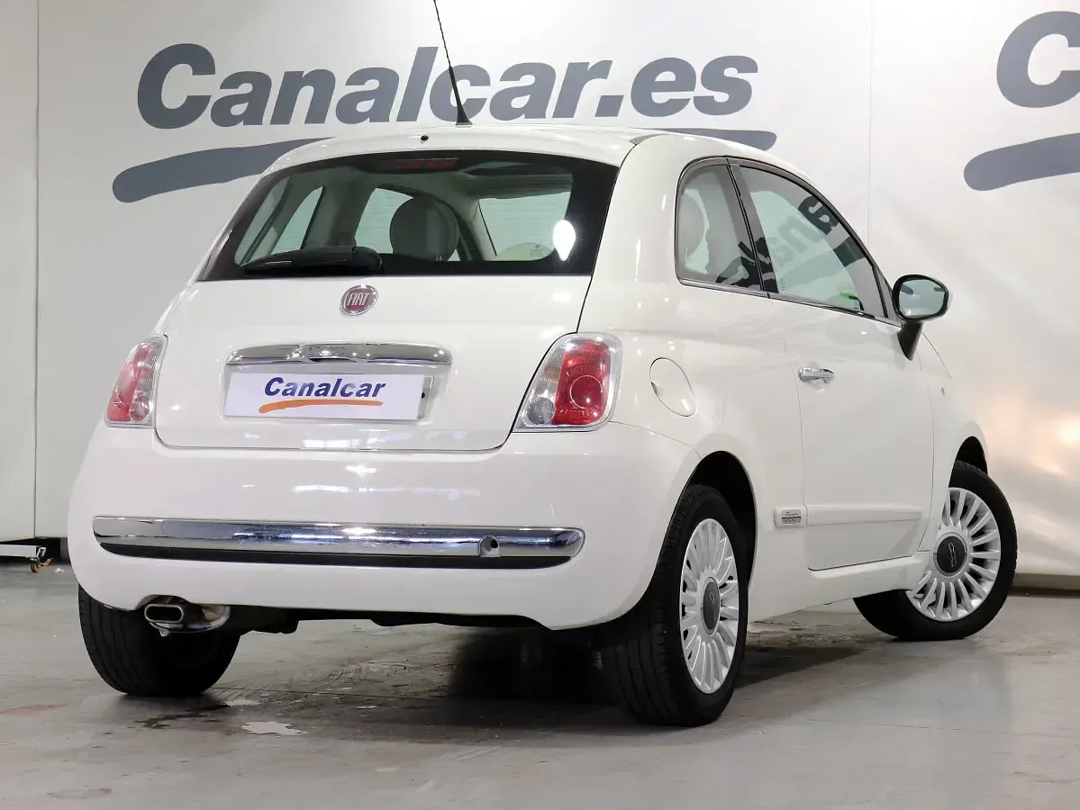 Usado Fiat 500 Lounge 69 CV (50 kW) 2011 Blanco Utilitario