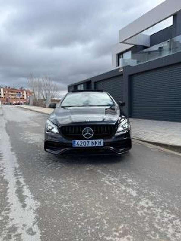 Usado Mercedes CLA45 AMG AMG 381 CV (280 kW) 2017 Negro Coupe