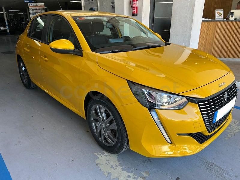 Usado Peugeot 208 Active 75 CV (55 kW) 2021 Naranja Utilitario