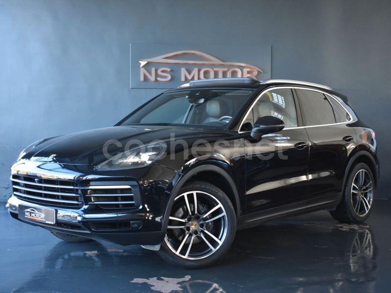 Negro Usado 2018 Porsche Cayenne SUV | 53.900 € (Caro) - Imagen 1/4