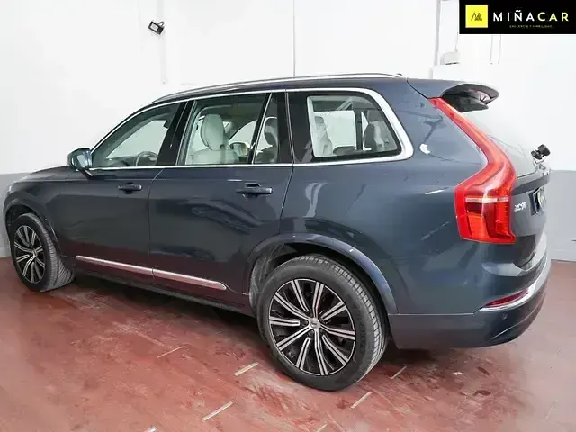 Usado Volvo XC90 Plus 235 HP (172 kW) 2024 Azul SUV