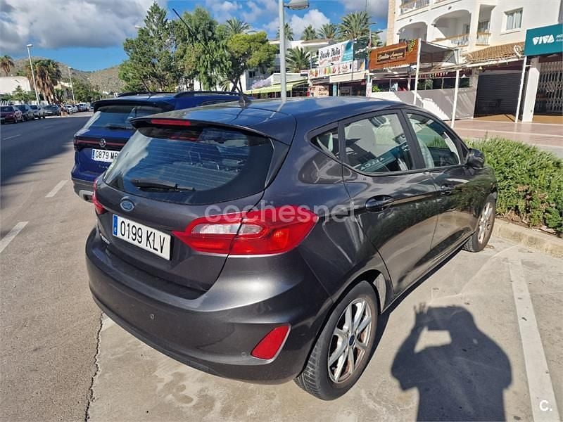 Marrón Usado 2018 Ford Fiesta Trend Utilitario | 8900 € (Buen precio) - Imagen 1/4