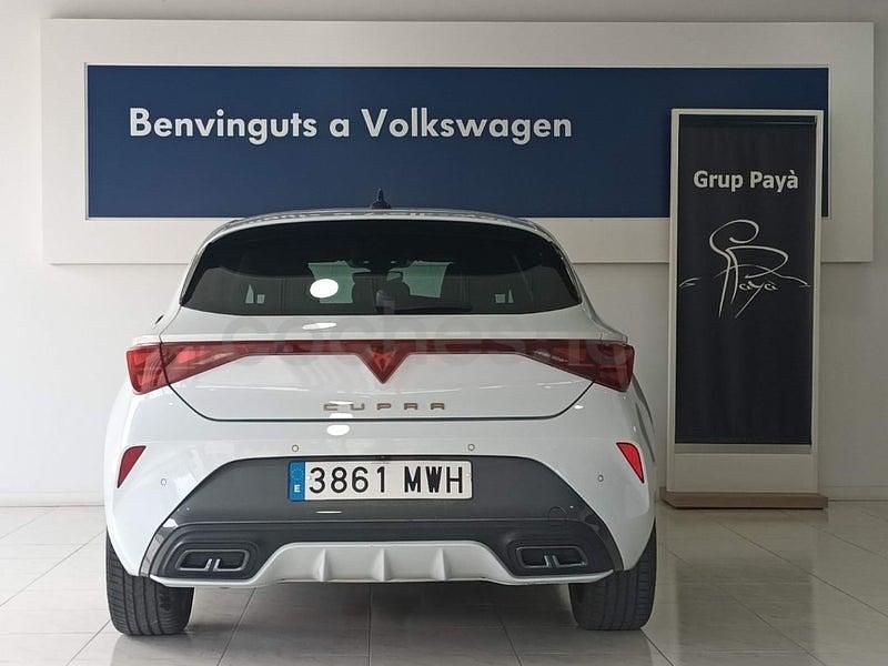 Usado Cupra Leon 150 CV (110 kW) 2024 Blanco Berlina