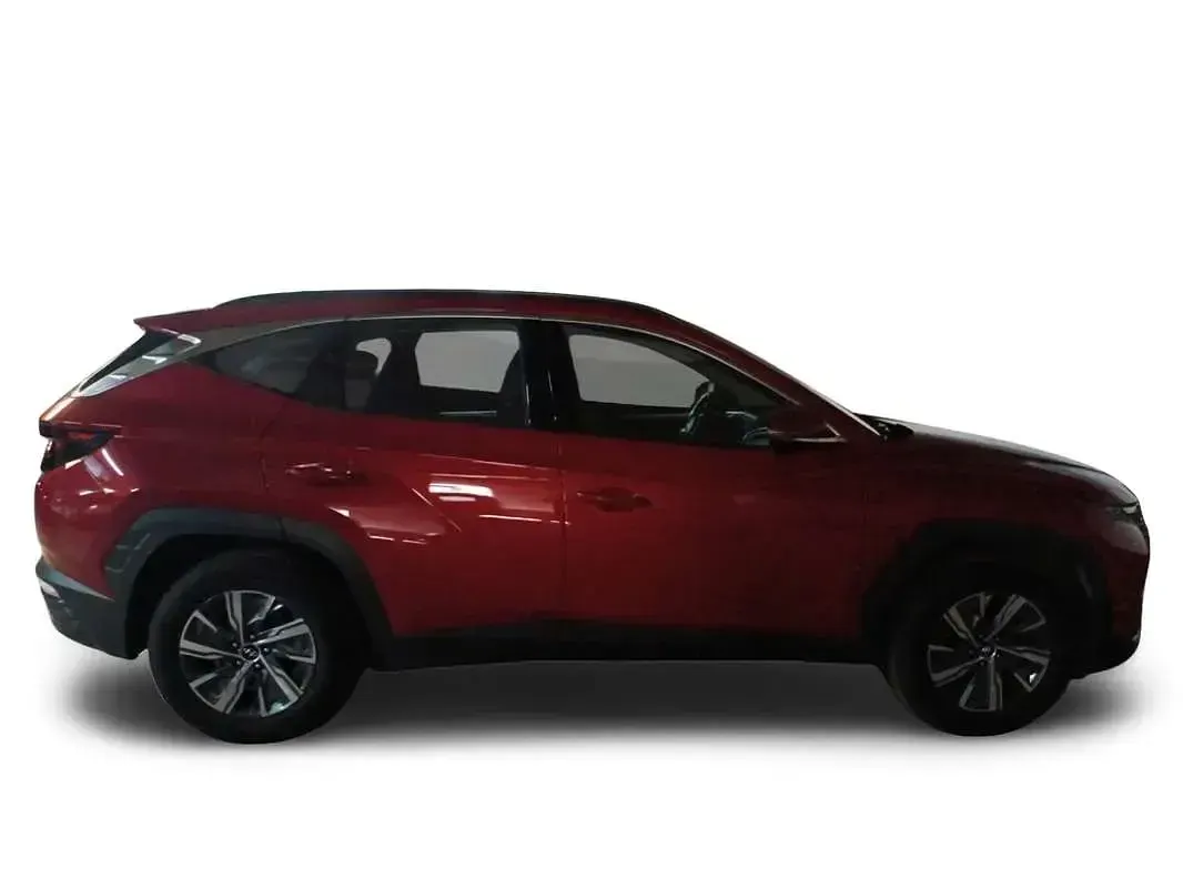 Usado Hyundai Tucson 116 CV (85 kW) 2023 Rojo SUV