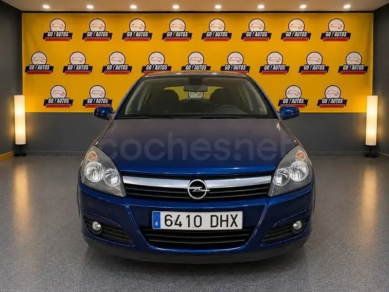 Usado Opel Astra Edition 80 CV (58 kW) 2005 Azul Berlina