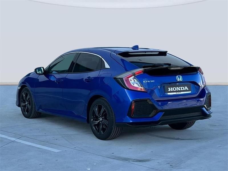Usado Honda Civic Elegance 129 CV (94 kW) 2018 Azul Berlina