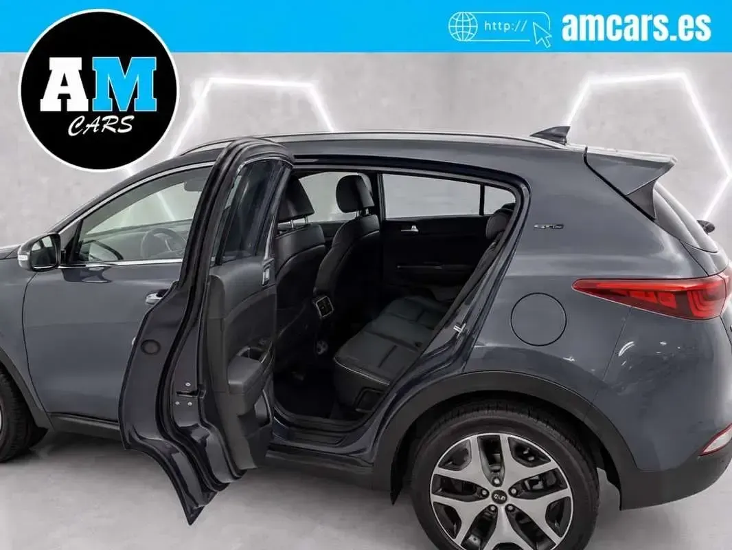 Usado Kia Sportage GT-Line 177 CV (130 kW) 2019 Gris SUV