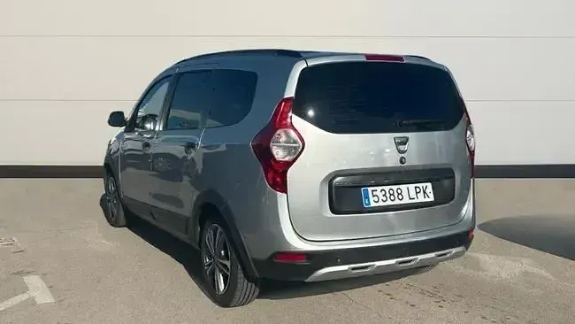 Usado Dacia Lodgy 115 CV (84 kW) 2021 Gris Monovolumen