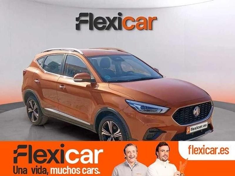 Usado MG ZS Luxury 106 HP (77 kW) 2025 Laranja SUV