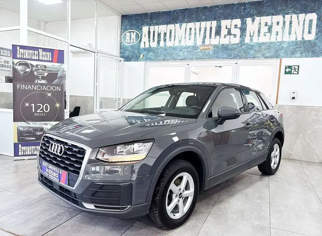 Usado Audi Q2 Advanced 116 CV (85 kW) 2020 Gris SUV