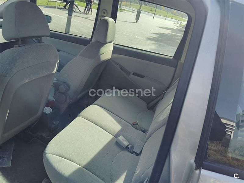 Usado Fiat Idea Dynamic 95 CV (69 kW) 2005 Gris / plata Monovolumen