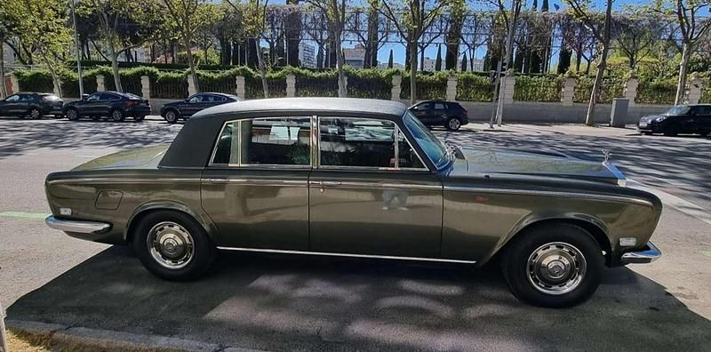 Usado Rolls Royce Silver Shadow 283 CV (208 kW) 1977 Verde Berlina