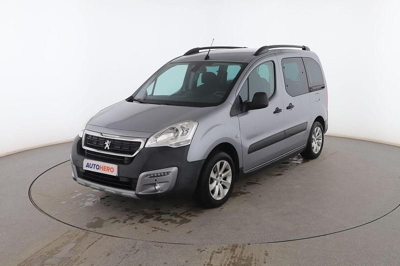 Gris Usado 2018 Peugeot TePee Monovolumen | 14.699 € (Precio justo) - Imagen 1/3