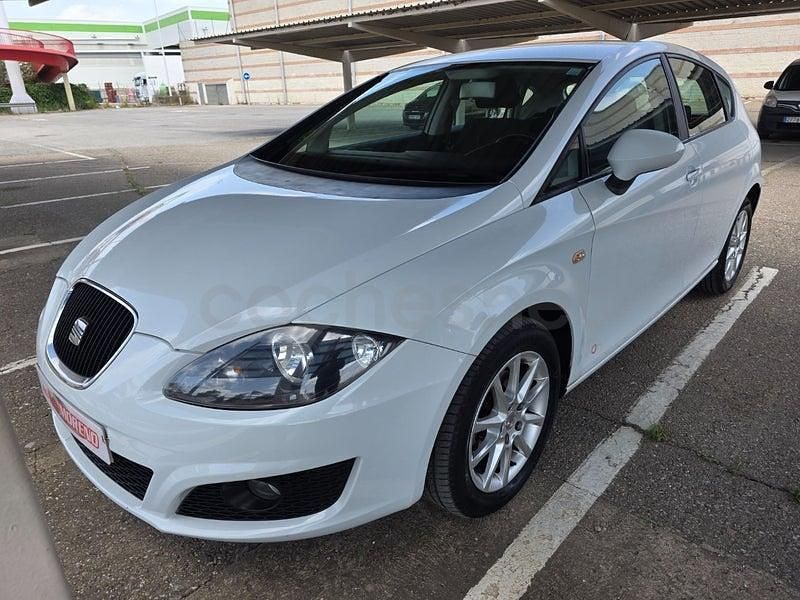 Usado Seat Leon Copa 90 CV (66 kW) 2012 Blanco Berlina