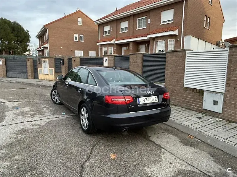 Usado Audi A6 190 CV (139 kW) 2010 Azul Berlina