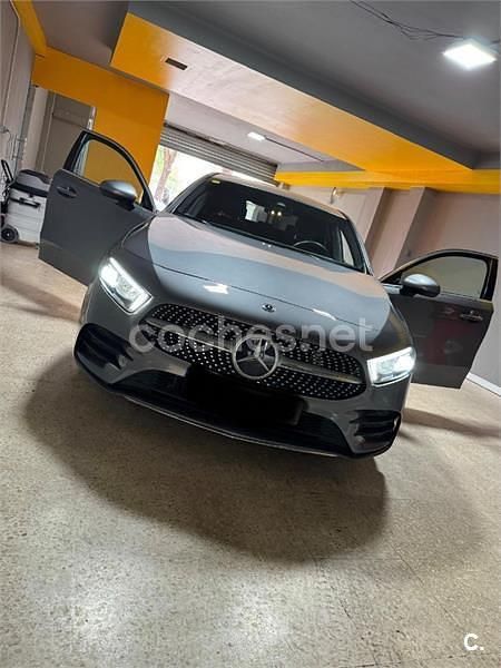 Begagnad Mercedes A200 156 HK (114 kW) 2019 Grå Sedan
