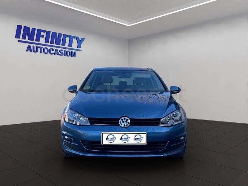 Usado VW Golf VII Advance 105 CV (77 kW) 2015 Azul Berlina