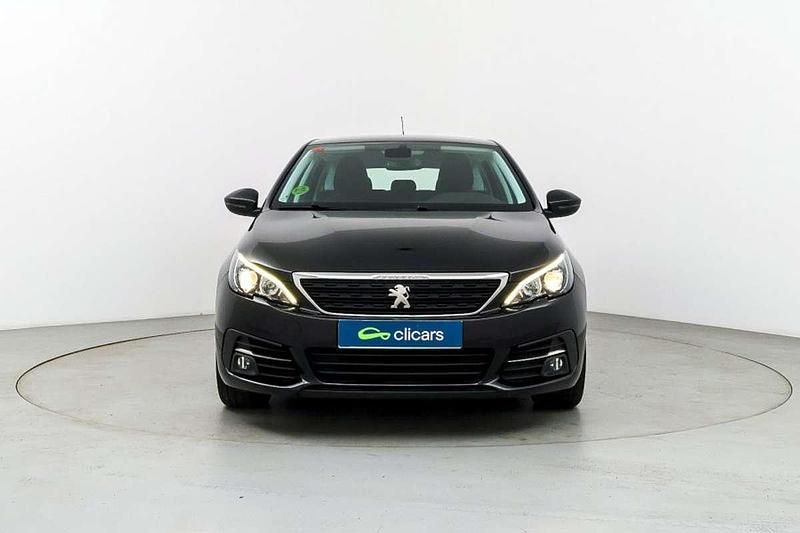 Usado Peugeot 308 SW Active 131 CV (96 kW) 2021 Negro Familiar