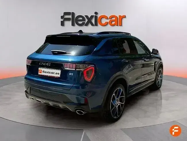 Usado Lynk & Co 01 261 CV (191 kW) 2023 Azul SUV
