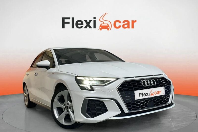 Blanco Usado 2022 Audi A3 Sportback S-Line Berlina | 24.290 € (Buen precio) - Imagen 1/4