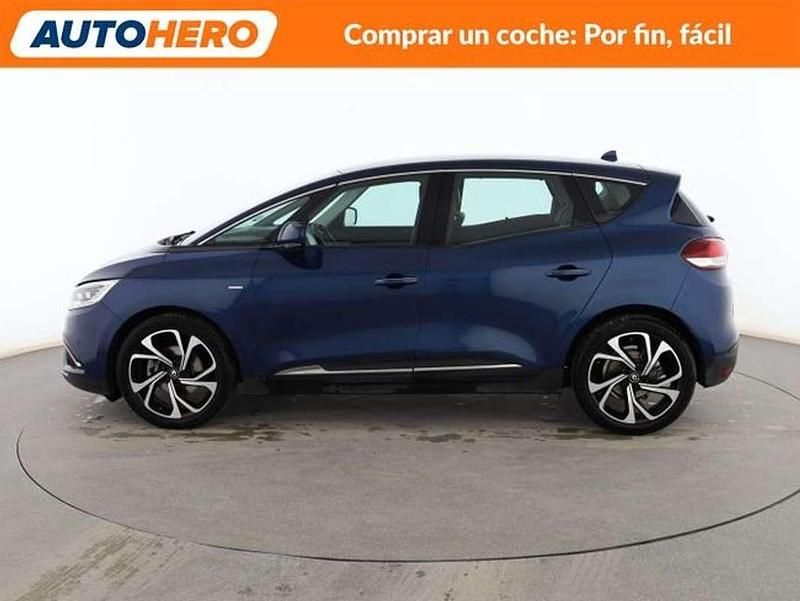 Usado Renault Scénic IV Zen 140 CV (102 kW) 2018 Azul Monovolumen