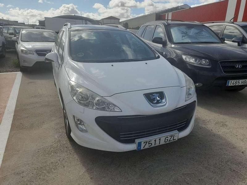 Usado Peugeot 308 SW Sportium 109 CV (80 kW) 2010 Blanco Familiar