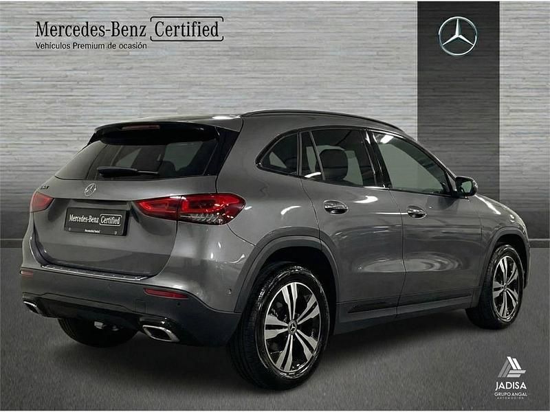 Usado Mercedes GLA200 156 CV (114 kW) 2020 Gris SUV