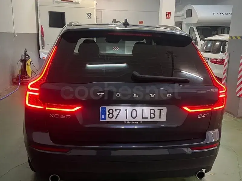 Usado Volvo XC60 Momentum 197 CV (144 kW) 2019 Azul SUV