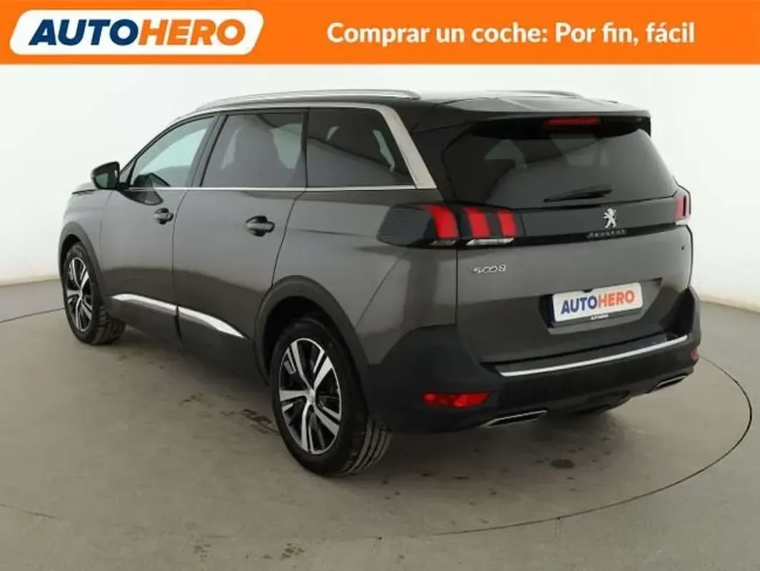 Usado Peugeot 5008 GT-line 131 CV (96 kW) 2019 Gris SUV