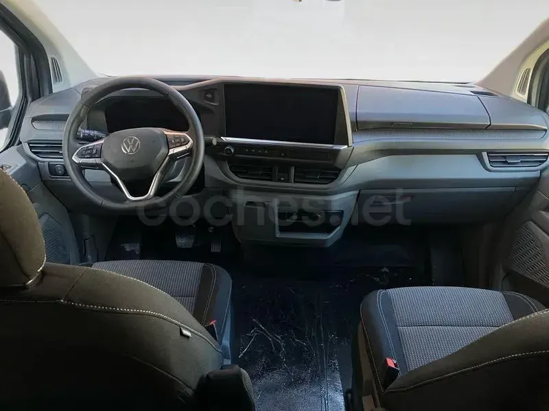 Nuevo VW Caravelle 150 CV (110 kW) 2025 Gris / plata Van