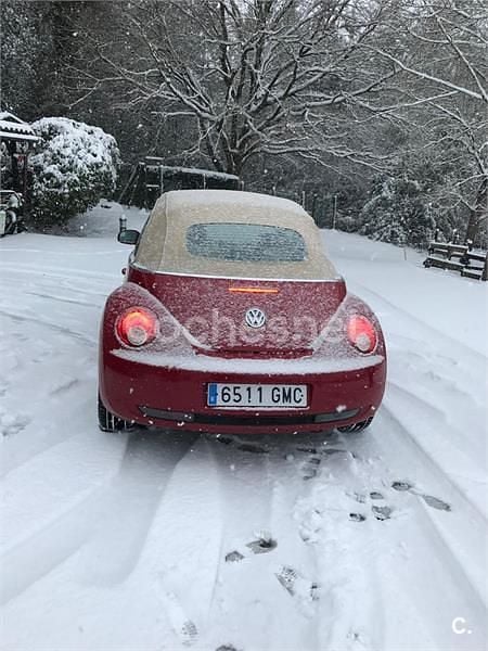 Usado VW New Beetle Edition 102 CV (75 kW) 2009 Rojo Utilitario