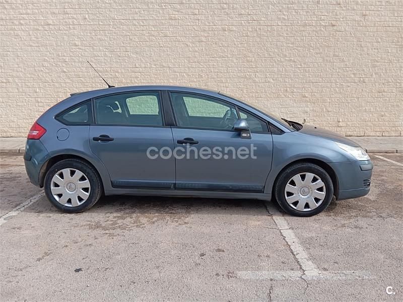 Usado Citroën C4 110 CV (80 kW) 2006 Gris / plata Berlina