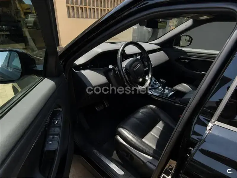 Usado Land Rover Range Rover evoque R-Dynamic 240 CV (176 kW) 2020 Negro SUV