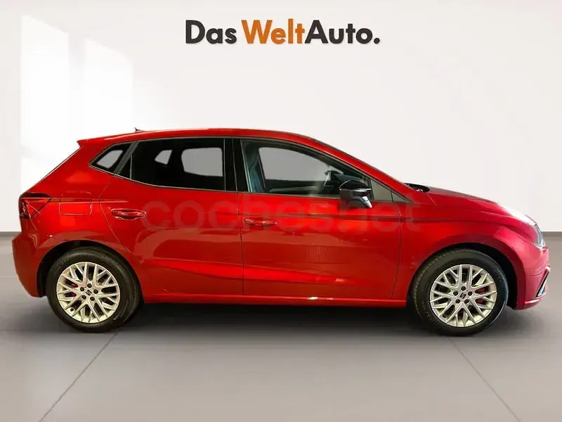 Nuevo Seat Ibiza FR 115 CV (84 kW) 2026 Granate Utilitario