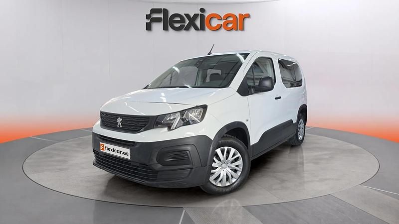 Usado Peugeot Rifter Active 131 CV (96 kW) 2021 Blanco Monovolumen