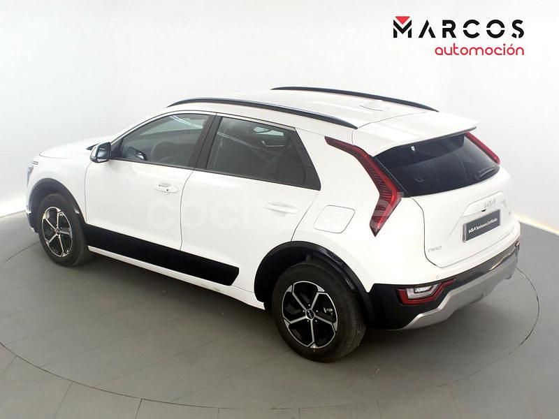 Usado Kia Niro 129 CV (94 kW) 2024 Blanco SUV